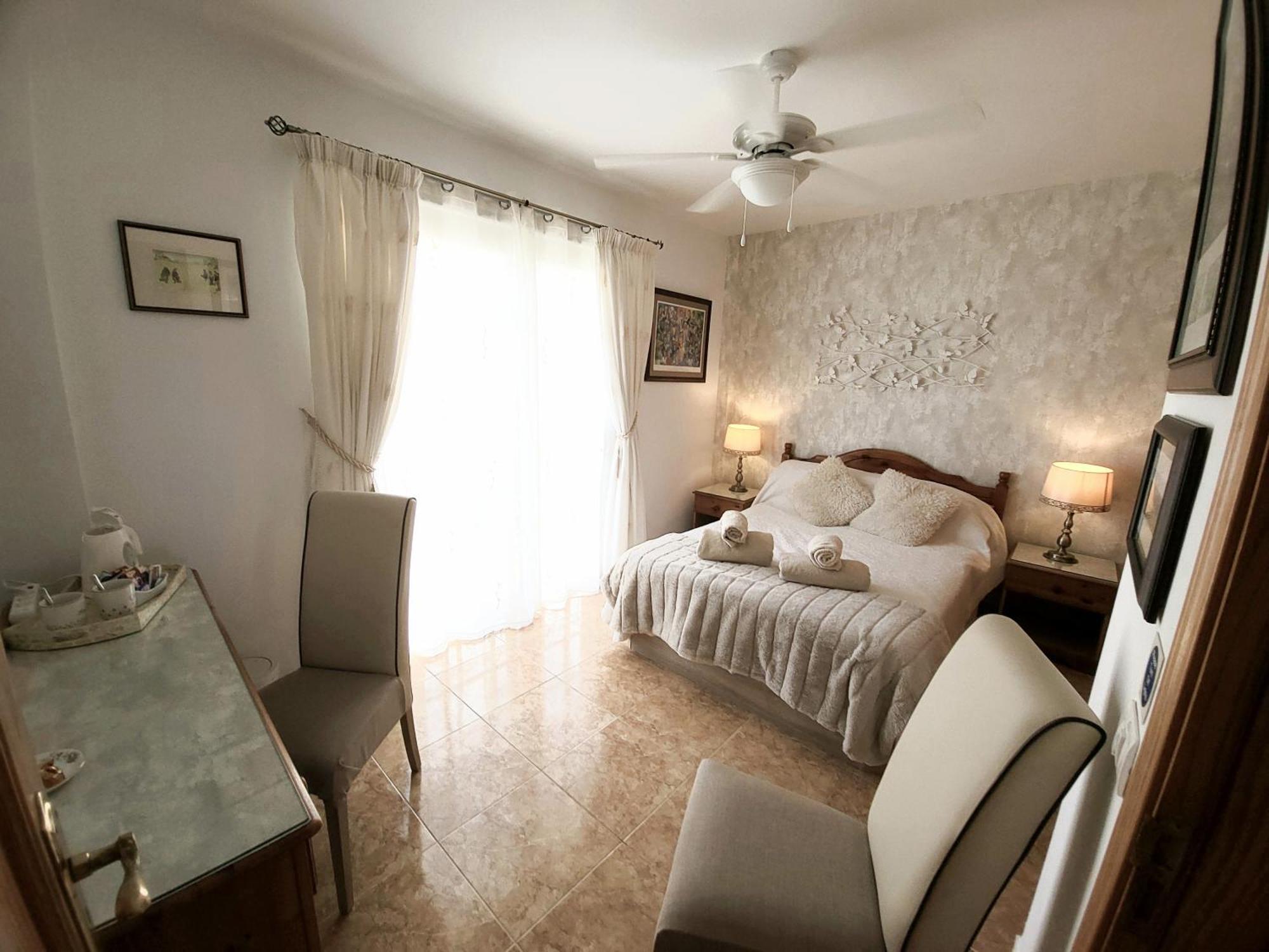 Casa Mariposa Guesthouse (Adults Only) Playa de San Juan  Ngoại thất bức ảnh